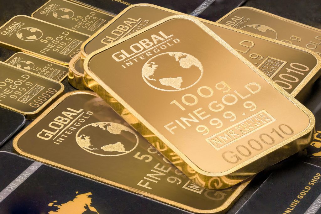 Sideways Trading Pre-FOMC, Rising Downside Risks, and Gold Rally Forecast